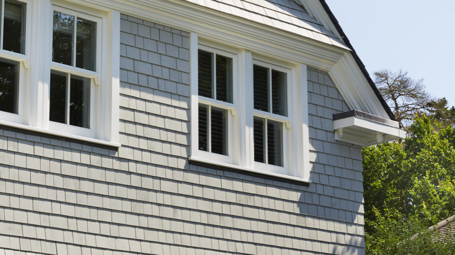 Country Estate Cape Cod Siding